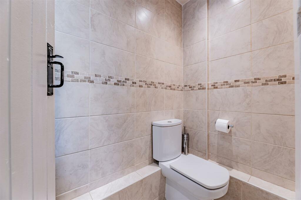 Additional image 21 of Exceptional detached period property tucked away on a quiet leafy road