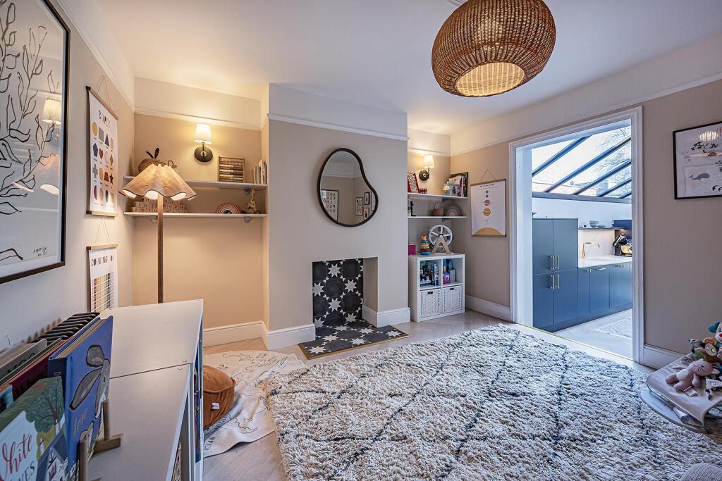 Additional image 12 of Percy Street, Stratford-Upon-Avon