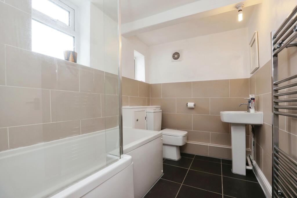 Additional image 16 of Gordon Street, Leamington Spa, Warwickshire, CV31