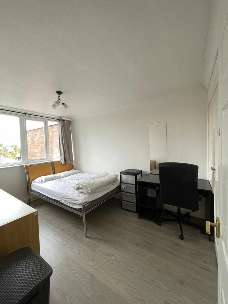 Additional image 7 of Vernon Close, Leamington Spa, Warwickshire, CV32