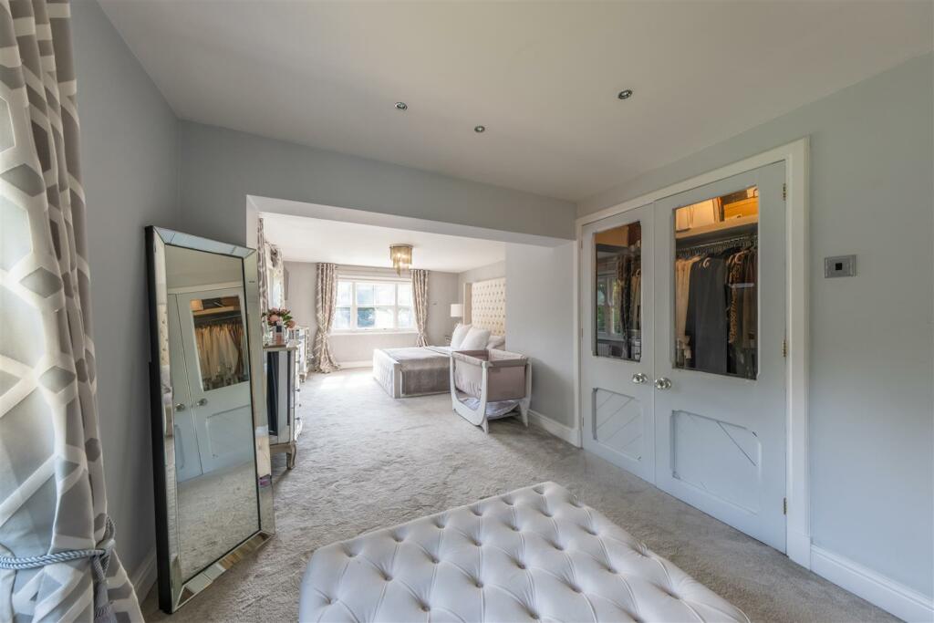 Additional image 31 of An immaculately presented and updated detached family home in Sandiway