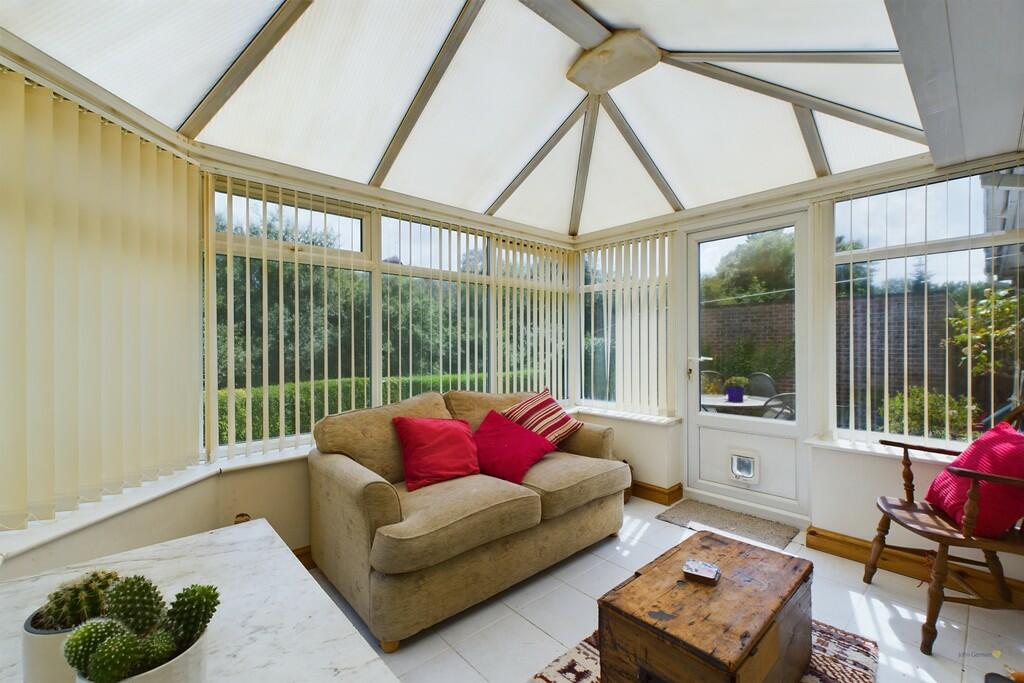 Additional image 4 of Cedar Close, Ashbourne