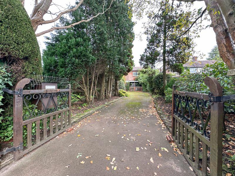 Additional image 3 of Holmes Chapel Road, Congleton