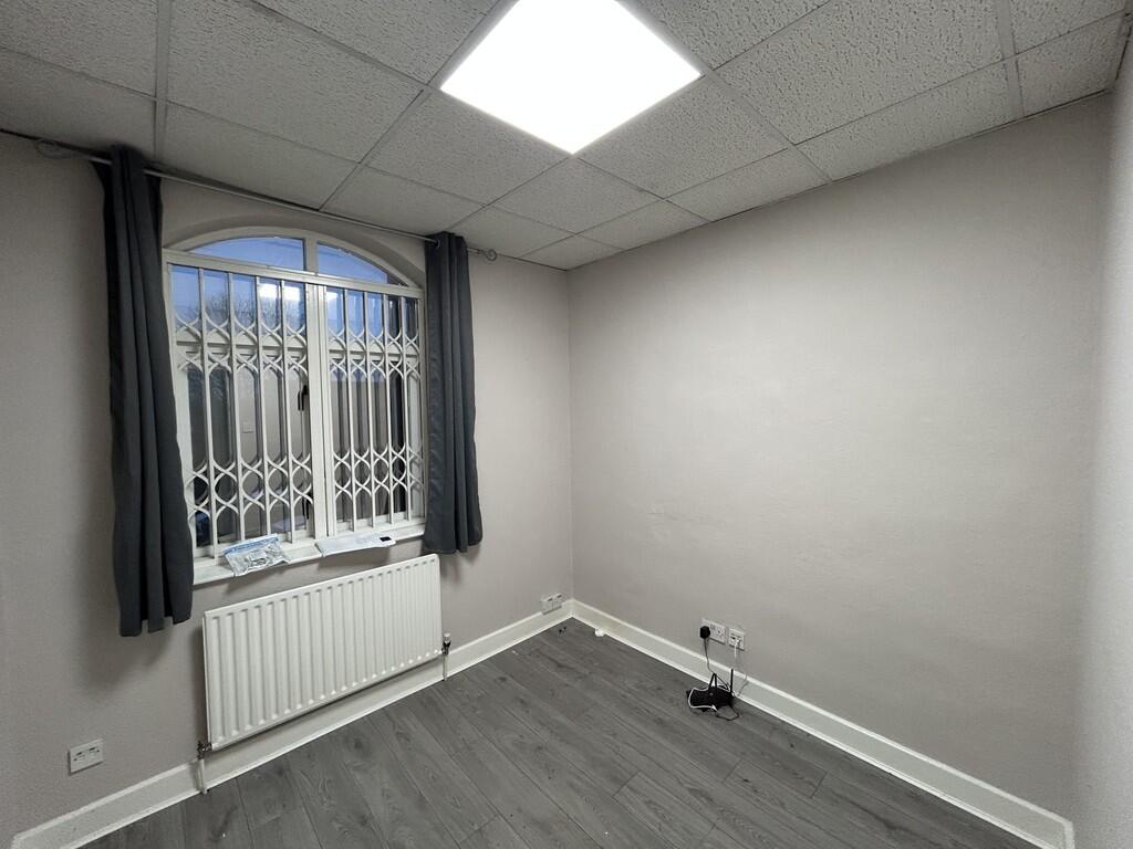 Additional image 3 of Office 109, 27-31 Grange Road