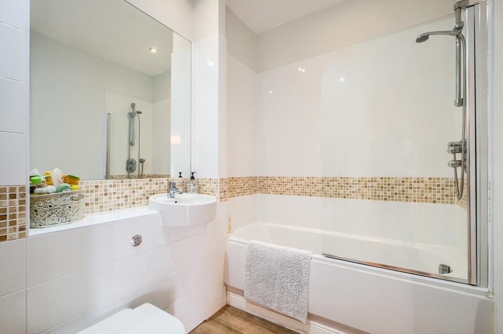 Additional image 12 of Avenue Road, Leamington Spa