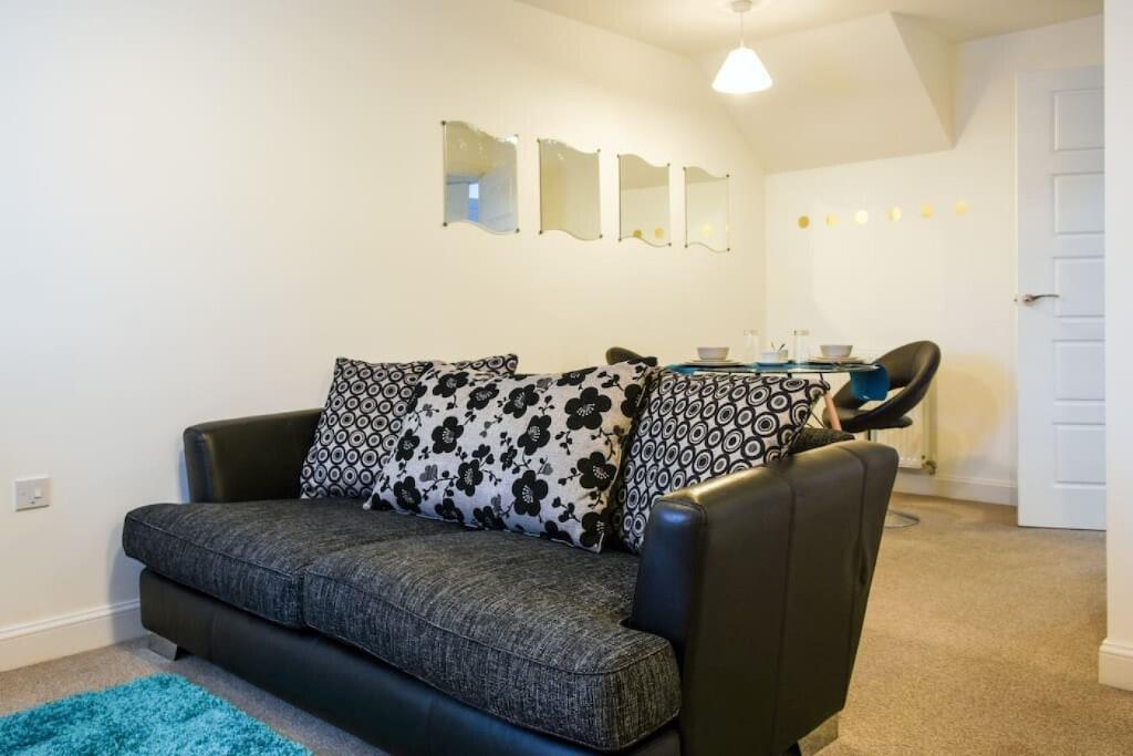 Additional image 10 of Peregrine Way, Warwick, Warwickshire, CV34