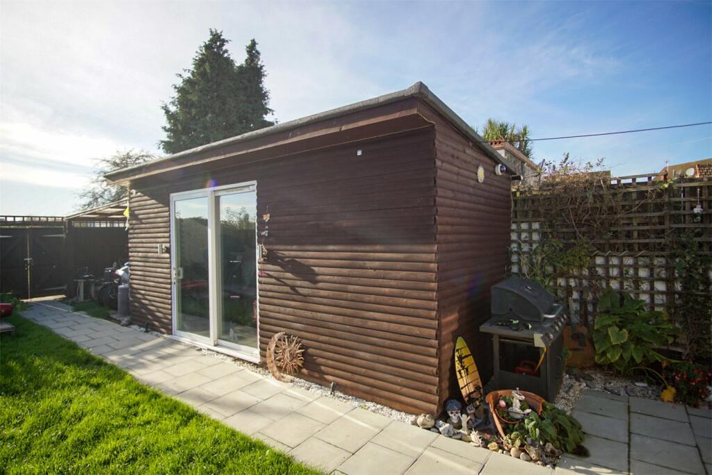 Additional image 15 of Peareswood Road, Erith, DA8