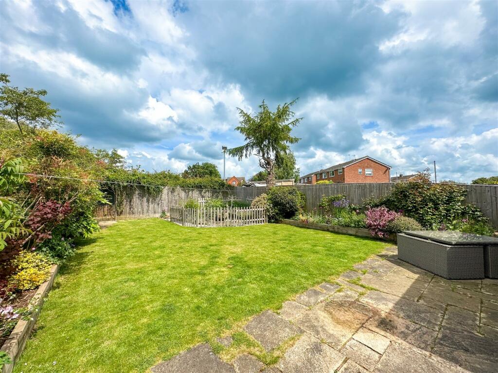 Additional image 15 of St. Nicholas Road, Radford Semele, Leamington Spa