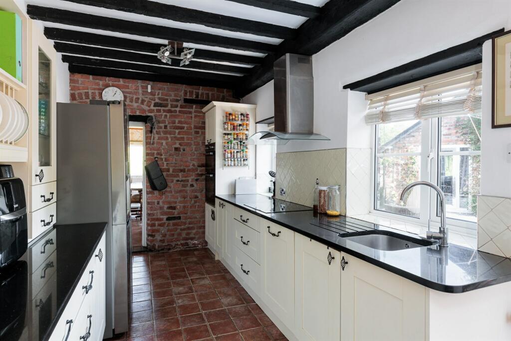 Additional image 11 of Whitchurch Road, Beeston