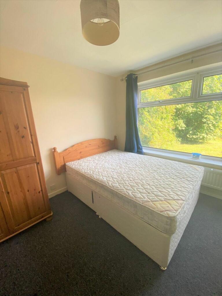 Additional image 8 of 2 Longmeadow Way, Canterbury