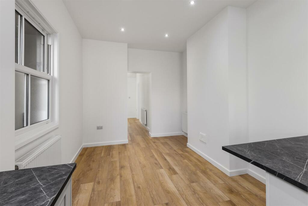 Additional image 8 of Clarendon Street, Leamington Spa