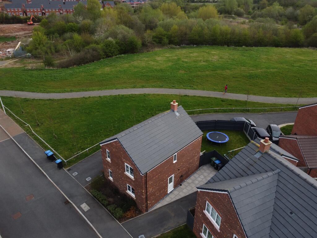 Additional image 4 of Great Burnet Close, Rugby