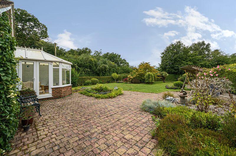 Additional image 19 of Woolage Green