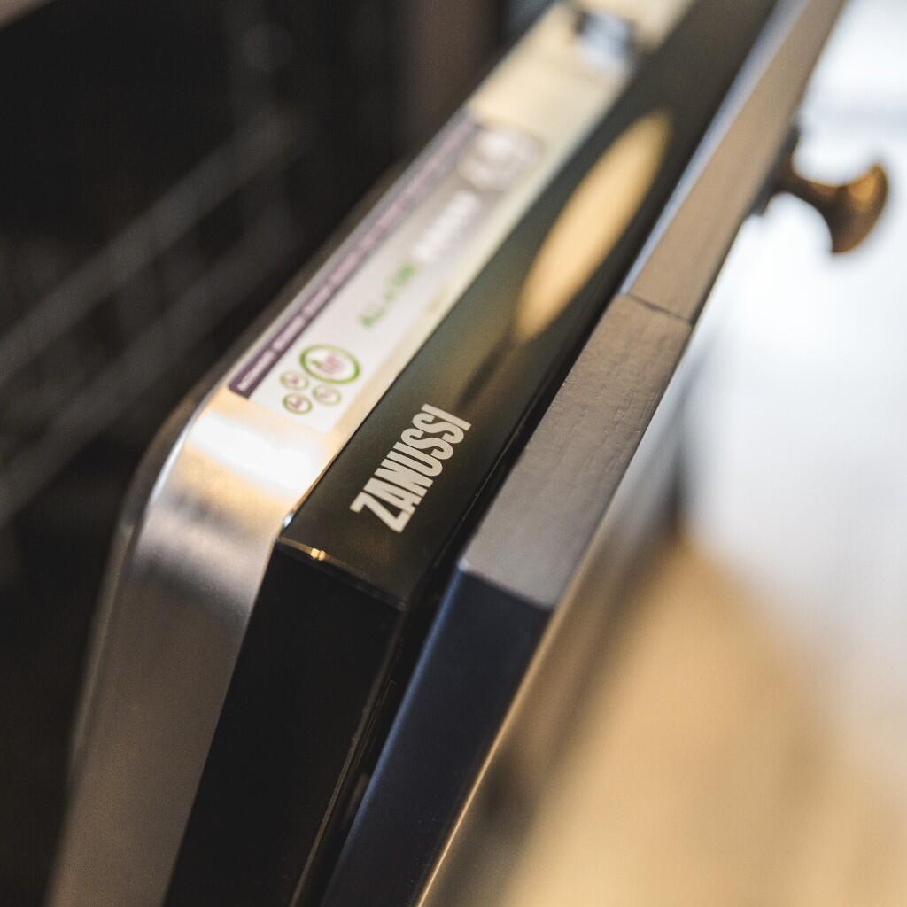 Additional image 3 of The Common, 
Crich, 
Derbyshire, 
DE4 5FX