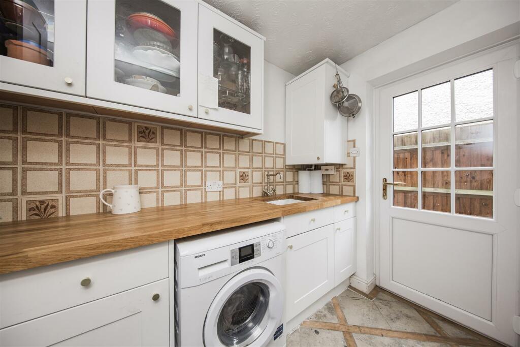 Additional image 12 of Southfleet Avenue, Longfield