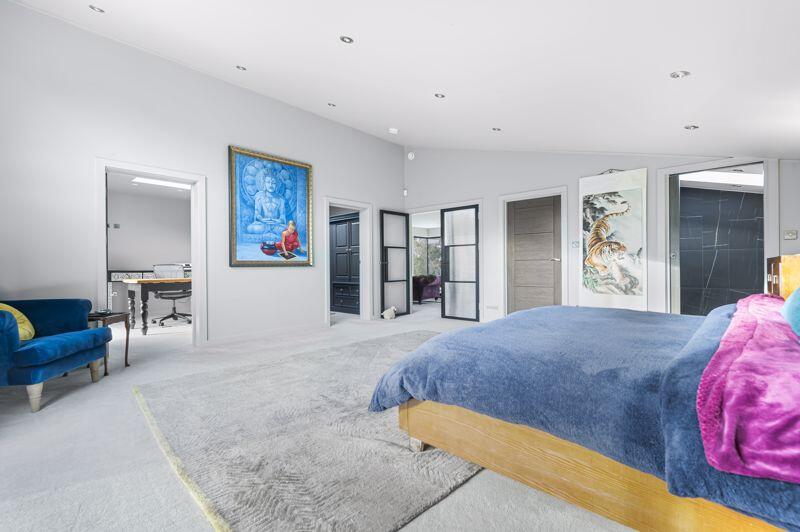 Additional image 16 of Hill Crescent, Bexley