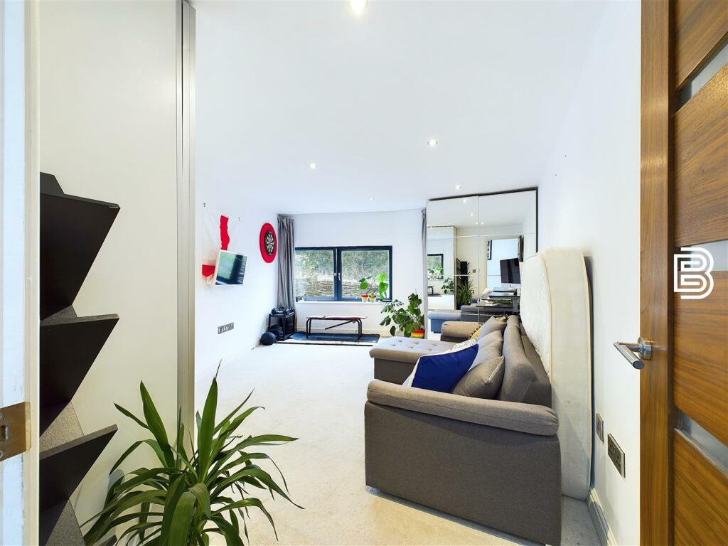 Additional image 16 of Lilbourne Road, Clifton Upon Dunsmore, Rugby