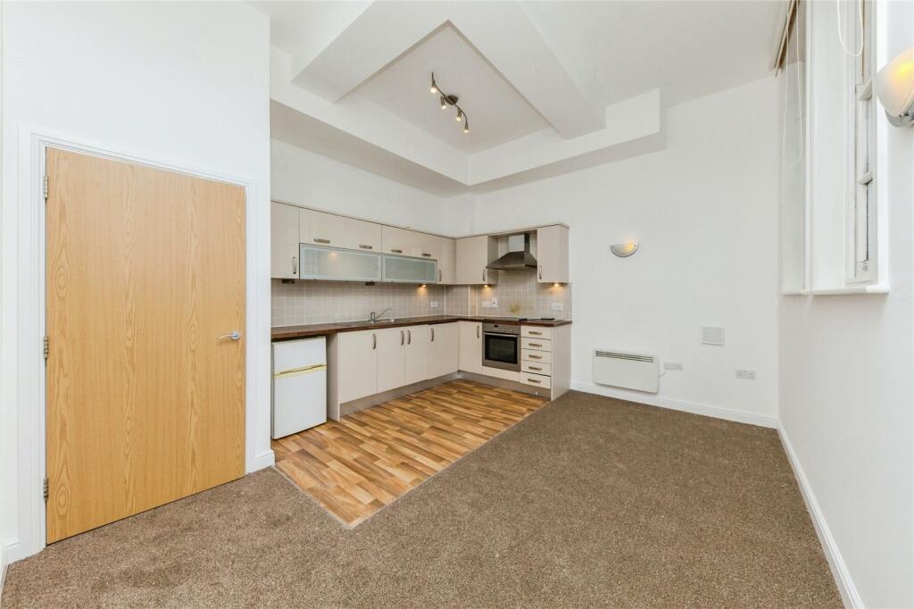 Additional image 2 of Salisbury Close, Crewe, Cheshire, CW2