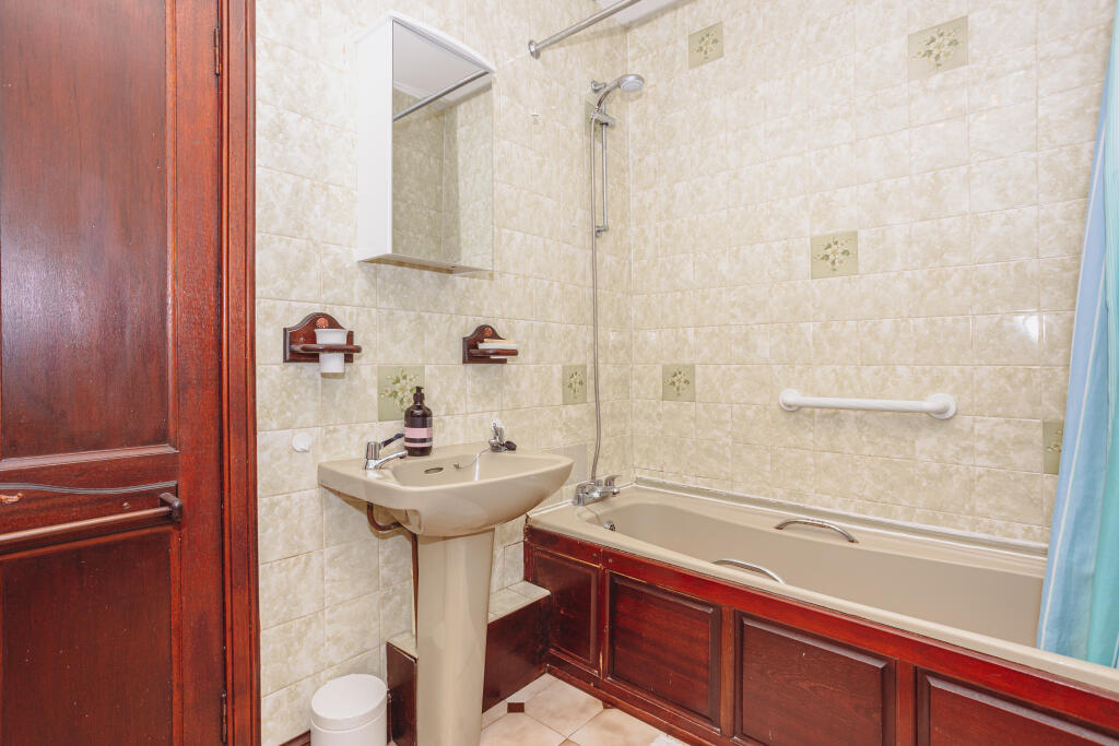 Additional image 13 of Moffat Road, Dumfries, DG1