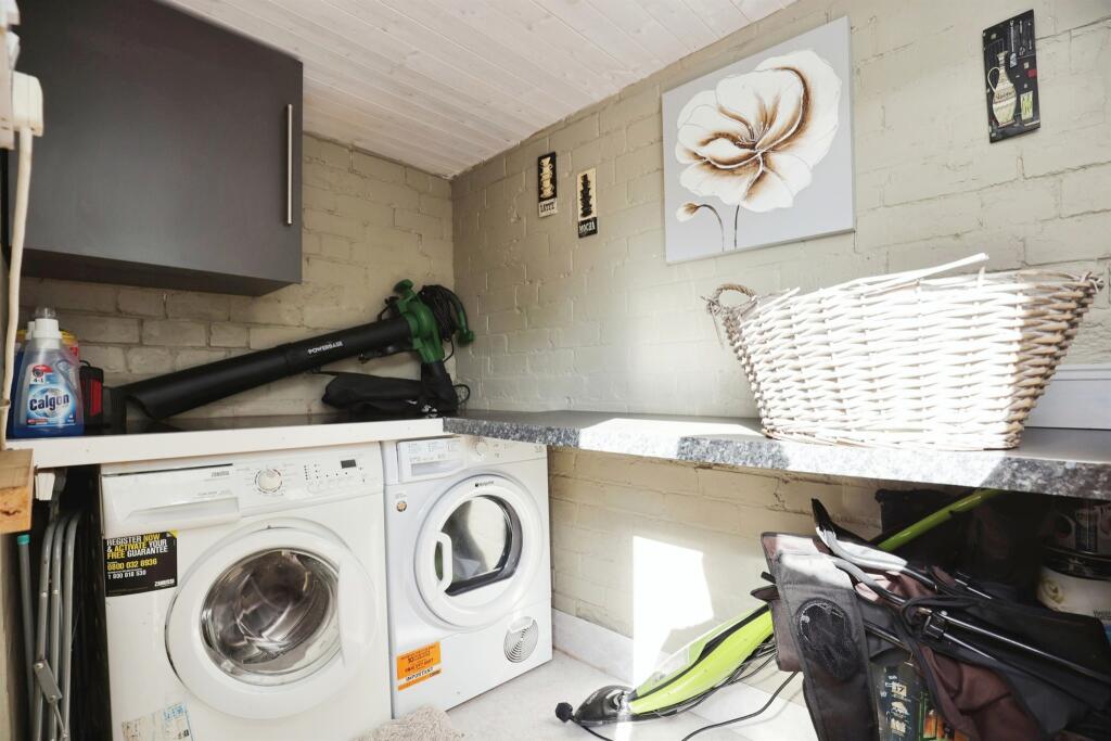 Additional image 11 of South Parade, Harbury, Leamington Spa