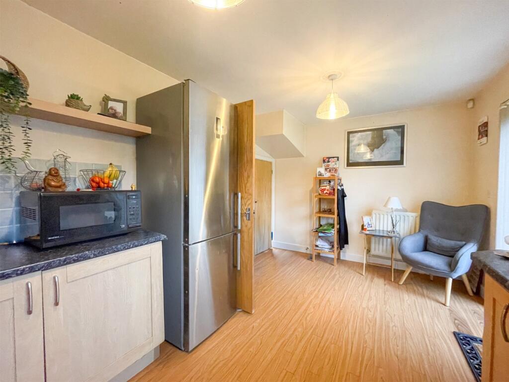 Additional image 4 of Mermaid Close, Gravesend, Kent, DA11