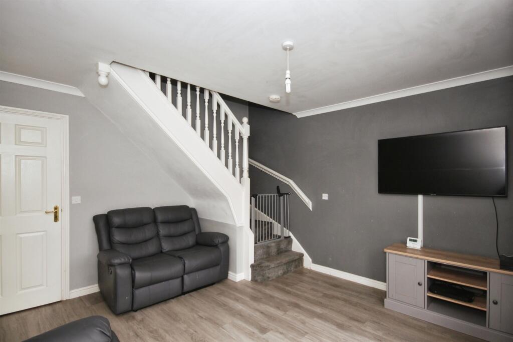 Additional image 15 of Swan Meadow, Warwick