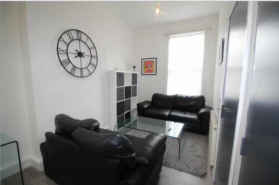 Additional image 2 of 111a Warwick Street, Leamington Spa