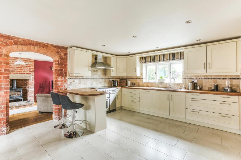 Additional image 45 of Bent Lane, Church Broughton, DE65