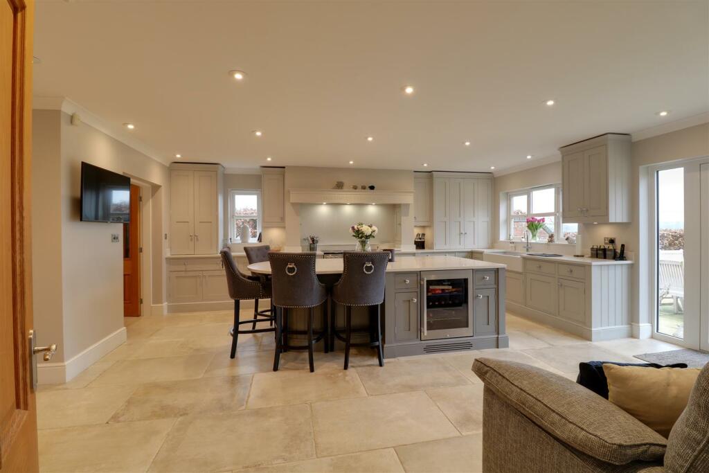 Additional image 6 of Holmshaw Lane, Oakhanger