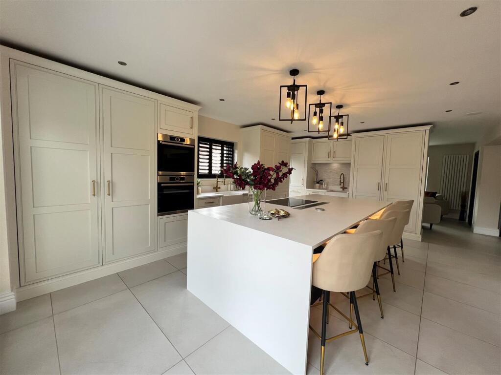 Additional image 34 of Kendal Way, Wychwood Park, Cheshire