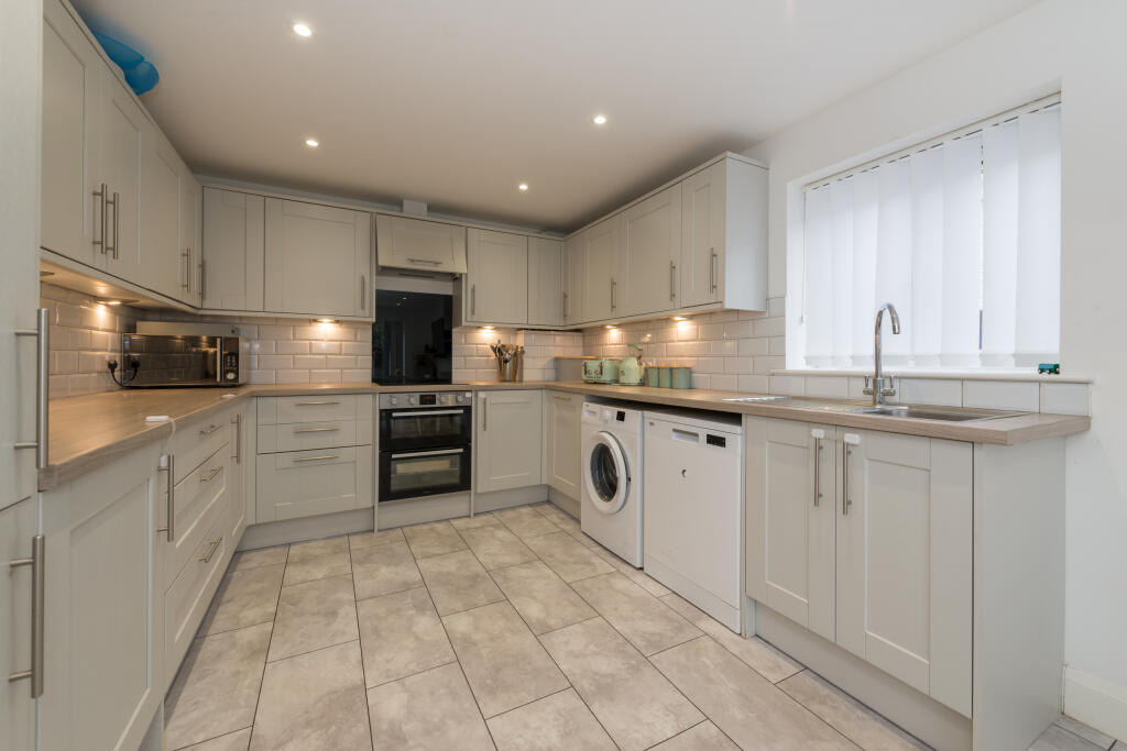 Additional image 14 of Fitzroy Road, Tankerton, Kent