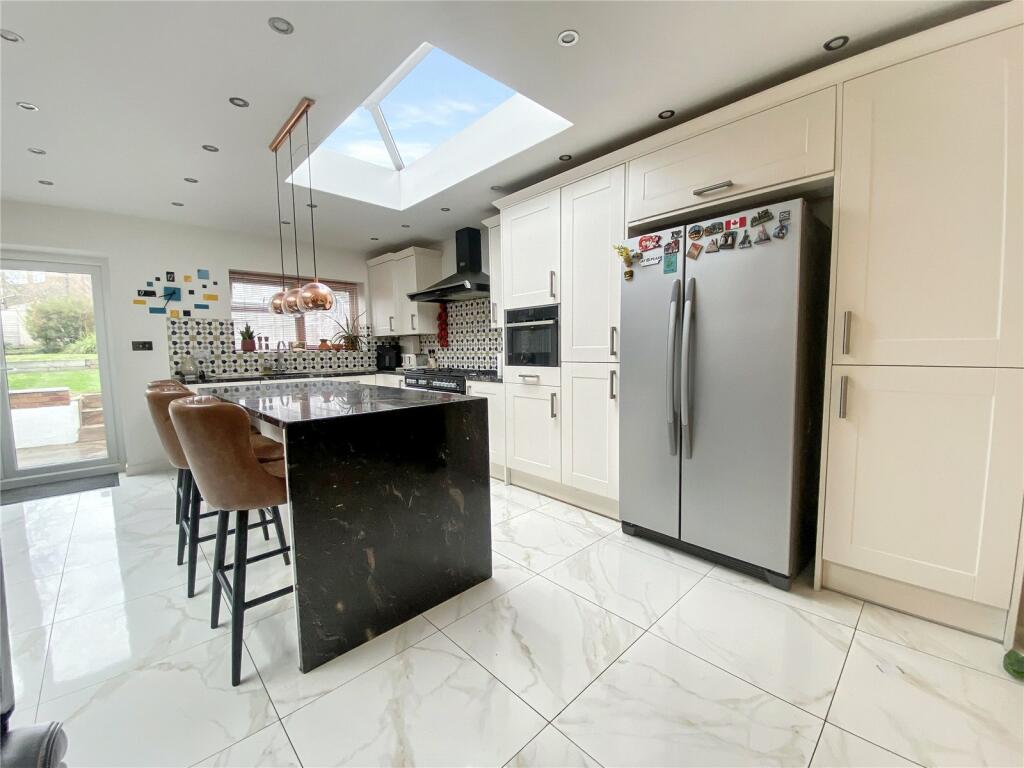 Additional image 34 of Blackfen Road, Sidcup, DA15