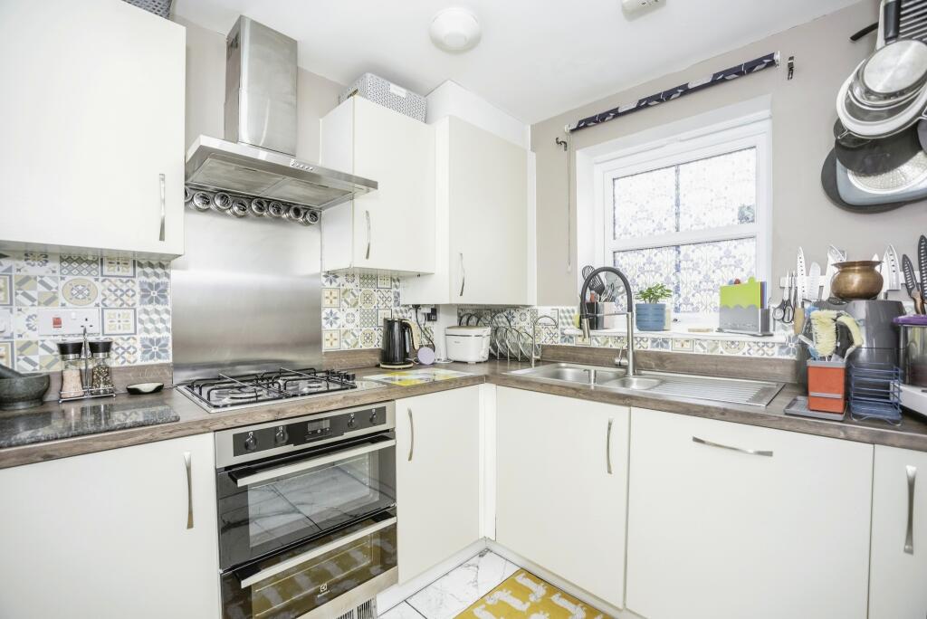 Additional image 15 of Newham Way, Erith, DA8