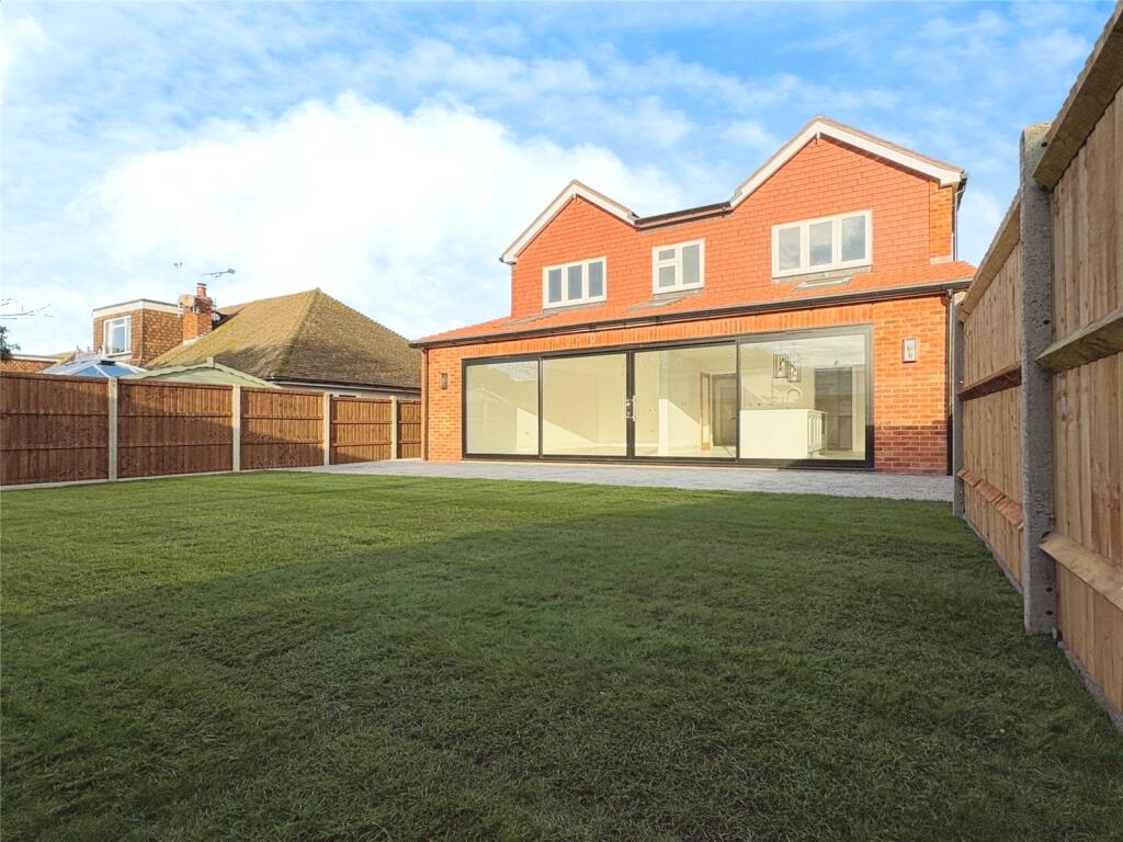 Additional image 20 of Coutts Avenue, Shorne, Gravesend, Kent, DA12