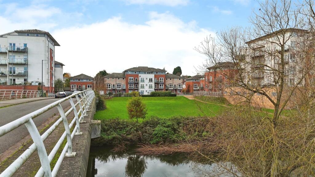 Additional image 28 of Trent Place, Warwick