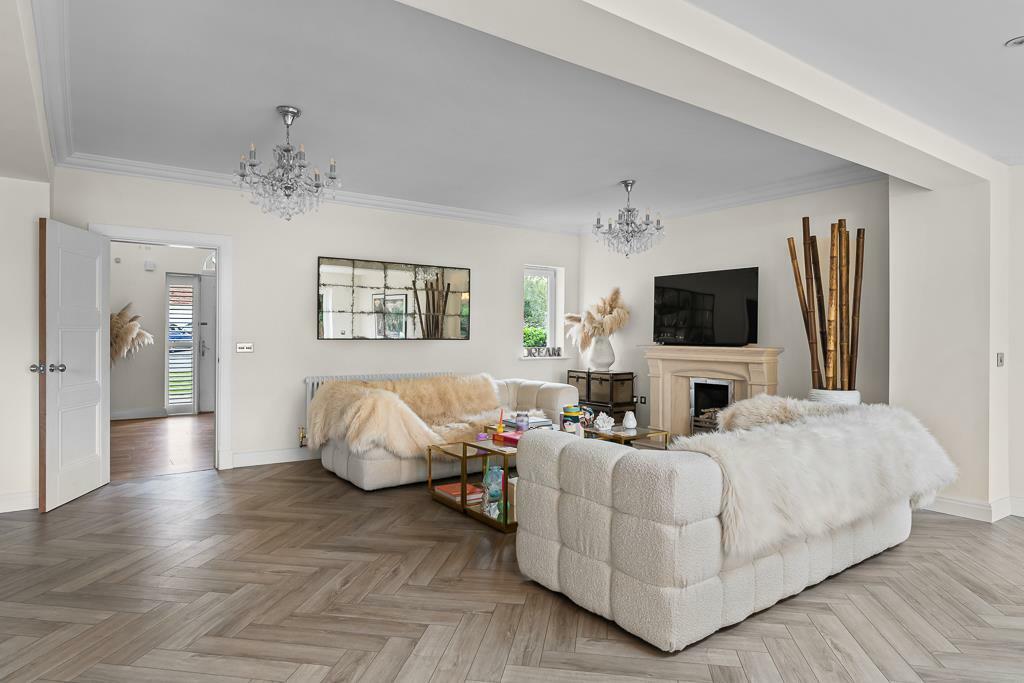 Additional image 13 of Hampstead Drive, Wychwood Park, Weston