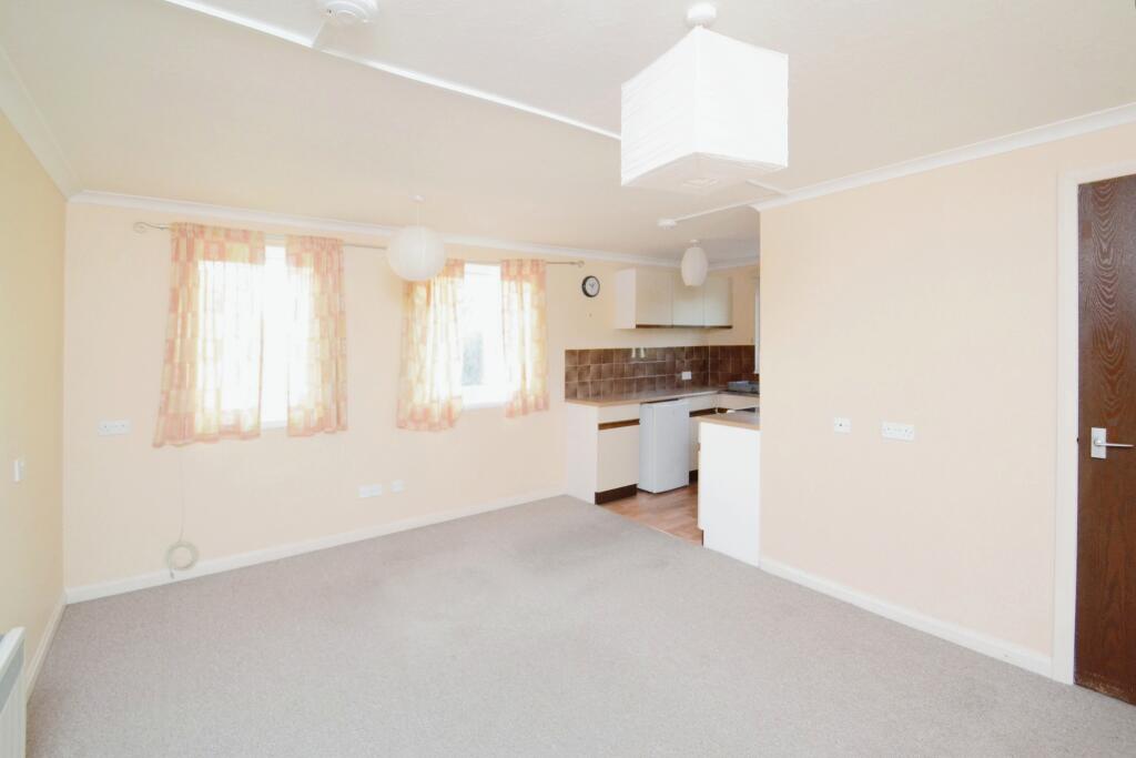 Additional image 8 of Oakfield Drive, Dumfries, Dumfries and Galloway, DG1