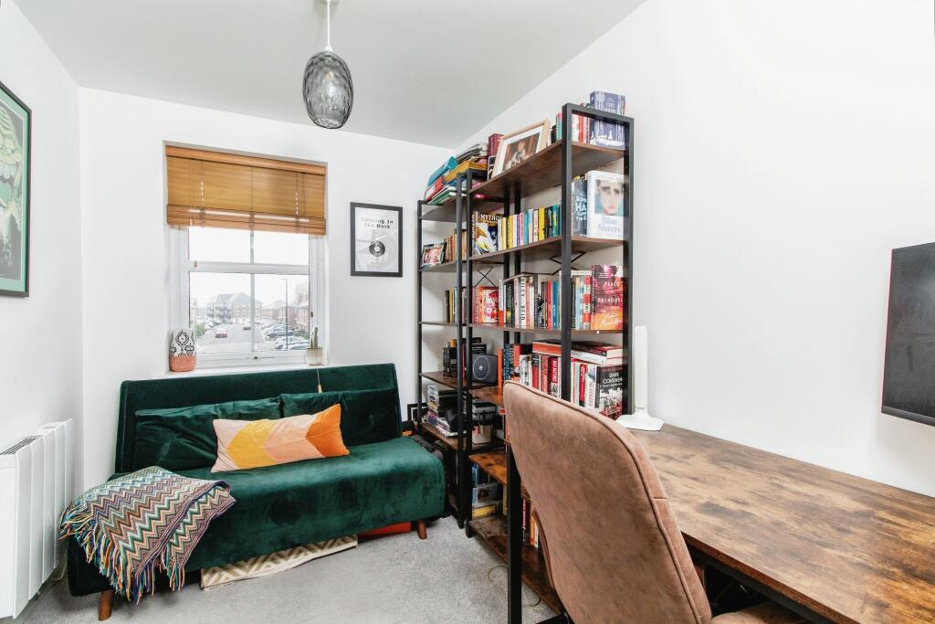 Additional image 12 of 6 Sayers Way, Erith, DA8