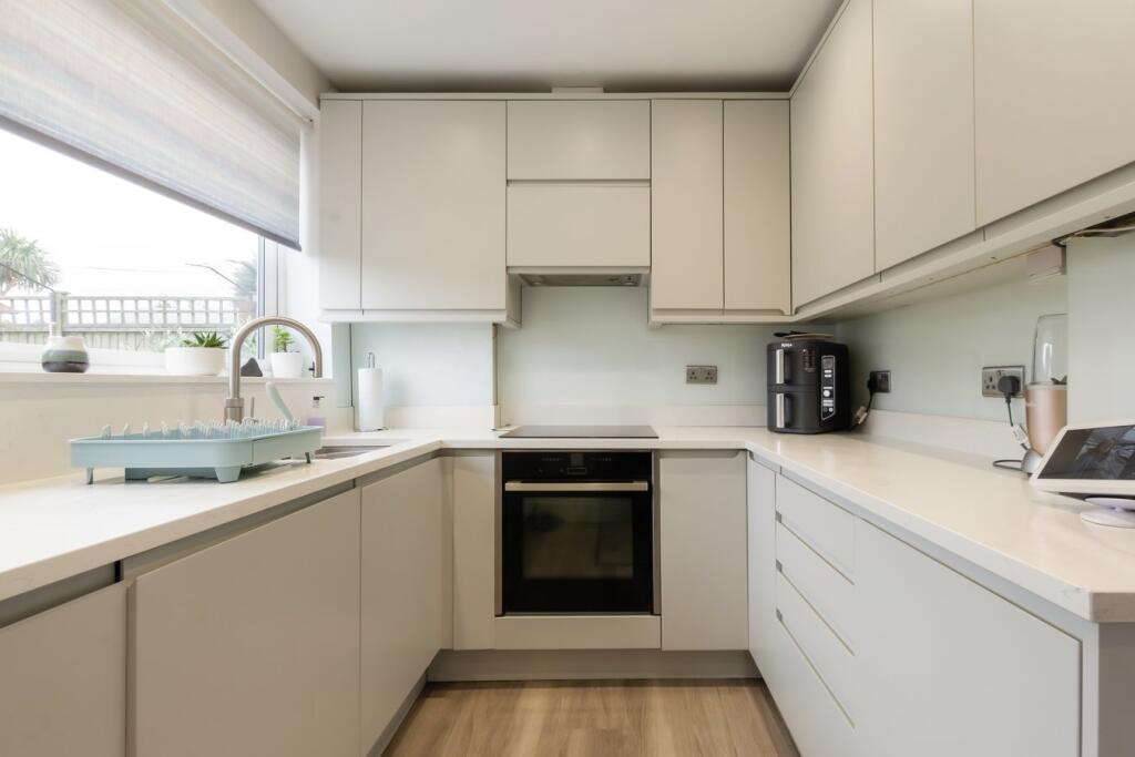 Additional image 7 of Days Lane, Sidcup, DA15