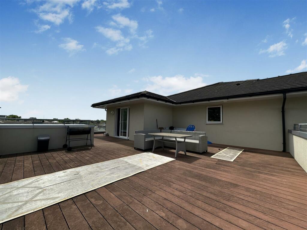 Additional image 39 of Andrews Close, Warwick