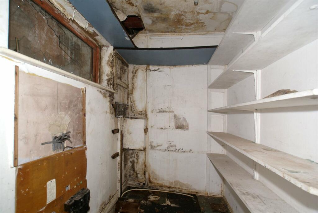 Additional image 7 of Warney Lodge, Old Road, Darley Dale.