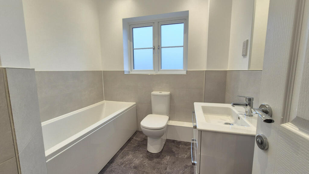 Additional image 20 of Howcombe Gardens, Napton, CV47