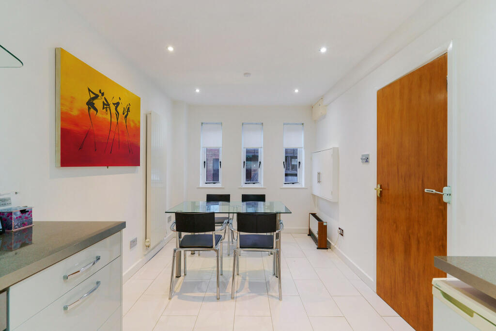 Additional image 5 of Ely Street, Stratford-Upon-Avon, CV37