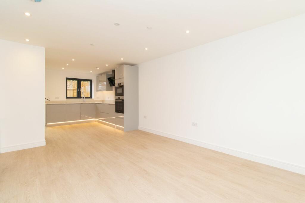 Additional image 7 of Tivoli Park Gardens, Margate, CT9