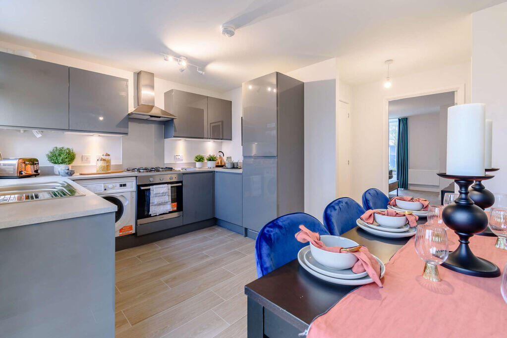 Additional image 13 of Crete Hall Road,
Northfleet,
Gravesend,
DA11 9AA