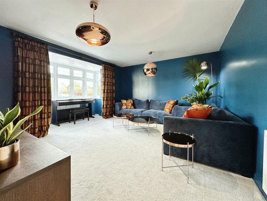 Additional image 43 of Poplar Way, Whitnash, Leamington Spa