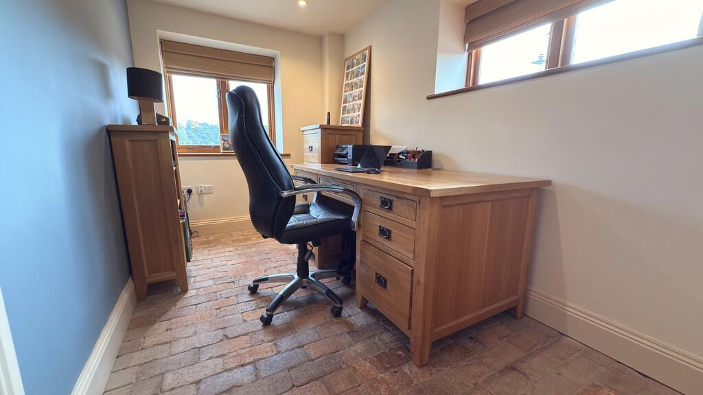 Additional image 16 of Shortheath, Nr Overseal.