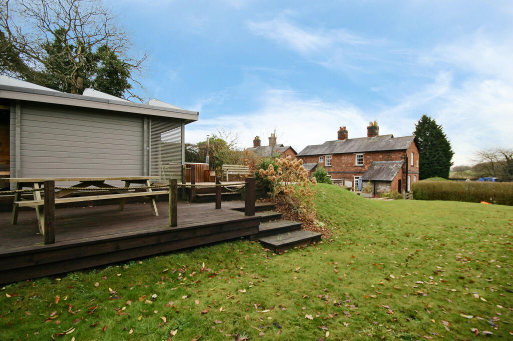 Additional image 28 of Dutton Locks,  Acton Bridge, CW8