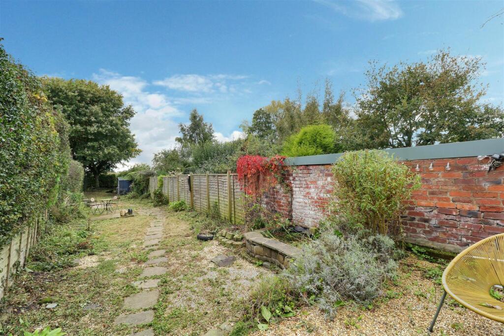 Additional image 16 of Butterton Lane, Oakhanger