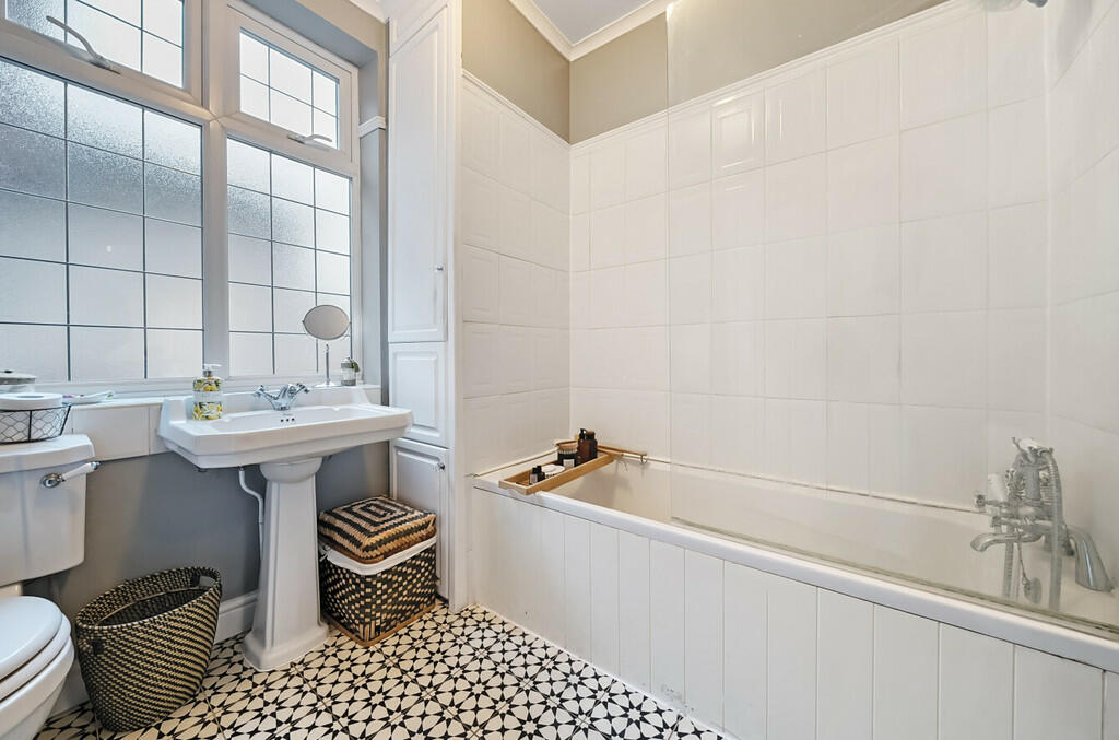 Additional image 11 of Collindale Avenue, Sidcup, DA15 9DN